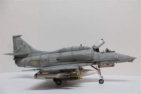 Abgabe in der postfiliale, bei der großannahmestelle im briefzentrum oder einwurf in den briefkasten. Trumpeter 1/32 A-4M | Large Scale Planes