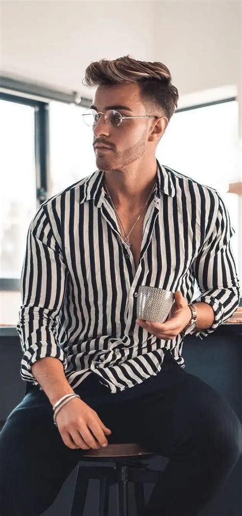 Casual Black And White Striped Shirt Outfits For Men ⋆ Best Fashion