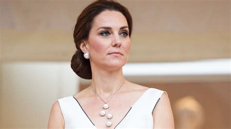Kate Middleton Wows In Unusual Pearl Necklace During Poland Tour