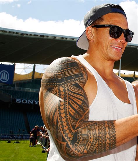 This samoan tattoo design is inspired by the sonny bill williams tatoo, a professional rugby union player. Sonny Bill Williams | Samoan tattoo, Sonny bill williams ...