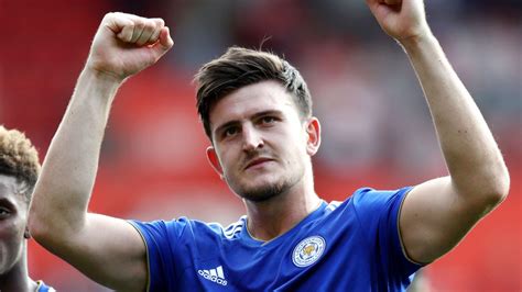 He totalled 166 professional games for the blades and was their player of the year three consecutive times, also. Harry Maguire Wallpapers - Wallpaper Cave
