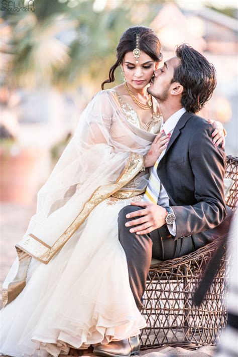 Love Kiss Couple Desi Sari White Dulha Dulhan Weddings