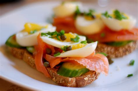 This breakfast gets protein from cottage cheese and smoked salmon, a tasty combination that will help you feel full all morning. Smoked Salmon Breakfast Sandwich - Zesty Rhythm