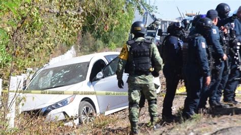 Mexican Police Chief Killed In Hail Of Bullets In Sinaloa Bbc News