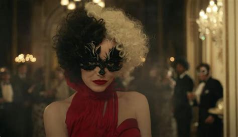 How disney made a palatable protagonist out of emma stone's 'cruella'. Emma Stone transforms into Cruella de Vil in first 'Cruella' trailer