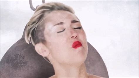 Miley Cyrus Wrecked By The Wrecking Ball Youtube