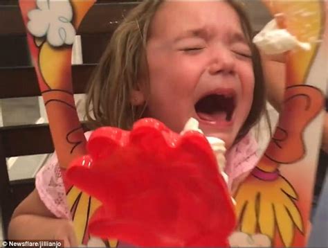 Arizona Girls Sobs After Being Hit In Pie Face Showdown Daily Mail Online