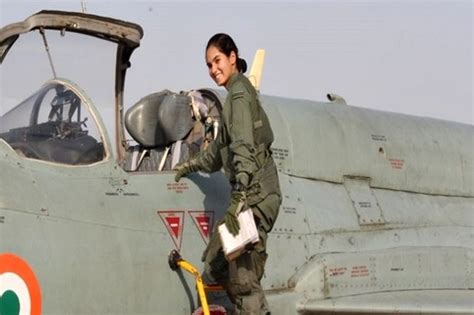 First Ever Indian Female Pilot To Fly A Fighter Aircraft Solo Blog