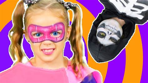 Halloween Face Paint Fun Learn To Face Paint Halloween Costumes Youtube