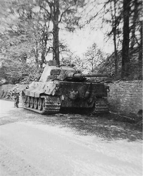 German Tiger 2 Tank 42 World War Photos