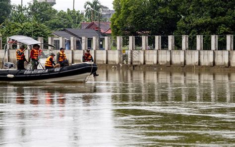 Mending kawin dengan calon atau balikan dengan mantan? Banjir Kelantan makin pulih, hanya 66 mangsa di pusat ...