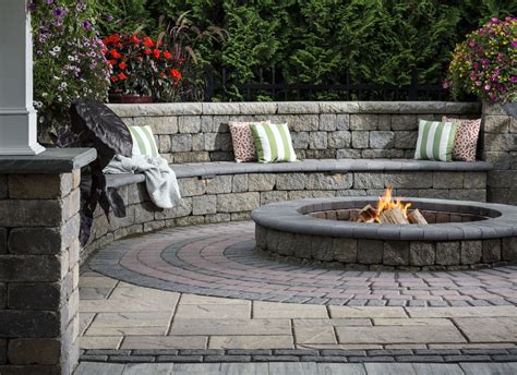 Seat Wall Design Patio Seating Walls And Fire Pit Ideas Fire Pit Patio