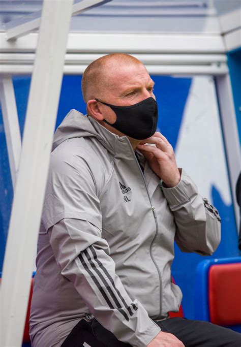This is the profile site of the manager neil lennon. Mixed news for the Celtic fans as Neil Lennon delivers a ...