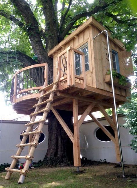 Awesome Tree House Ideas For Your Backyard Tree House Diy Tree House Designs Tree House Plans