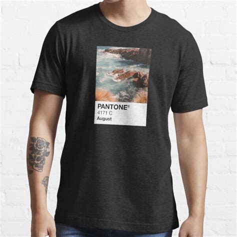 Pantone August Vintage Ocean Side With Black Background T Shirt For