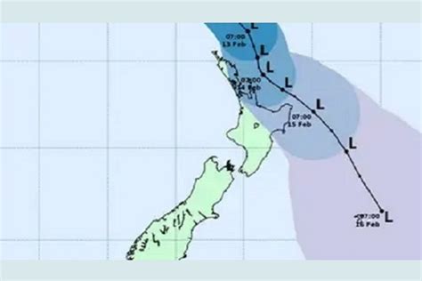 Sunlive Cyclone Gabrielle Tracking Closer To New Zealand The Bays