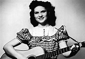 Kitty Wells It Wasn't God Who Made Honky Tonk Angels (Video and Lyrics)