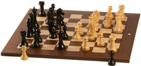 2013 World Championship Chess Set Chess House