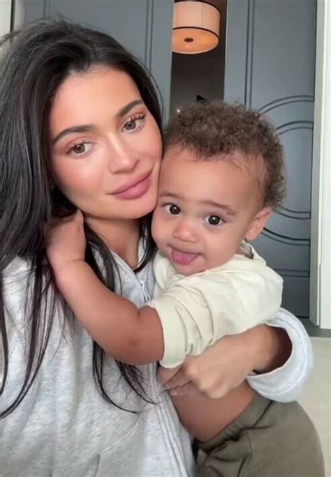 Kylie Jenner Shares Rare Glimpse Of Son Aire In Heartwarming Video Celebrity News Showbiz