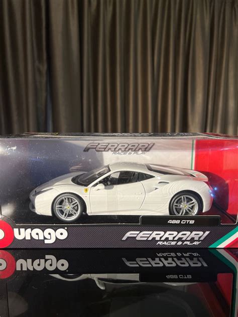 118 Bburago Ferrari 488 Gtb White Hobbies And Toys Toys And Games On