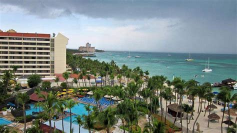Top 10 Things To Do In Aruba Aruba Vacation Places Palm Beach Aruba