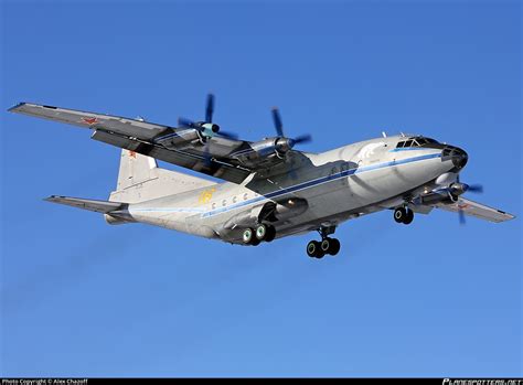 16 Russian Navy Antonov An 12 Photo By Alex Chazoff Id 452429