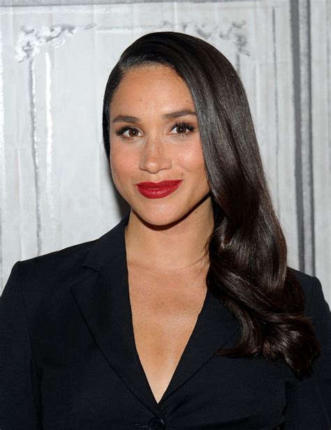 Get news & pictures of former american actress & husband prince harry. Who Is Meghan Markle? - Biography.com