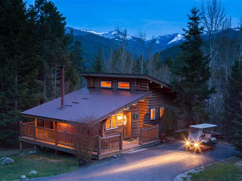 Luxury Ranch Cabins