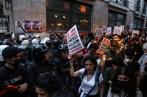 Gezi Trial Osman Kavala Handed Life In Prison Seven Co Defendants Get