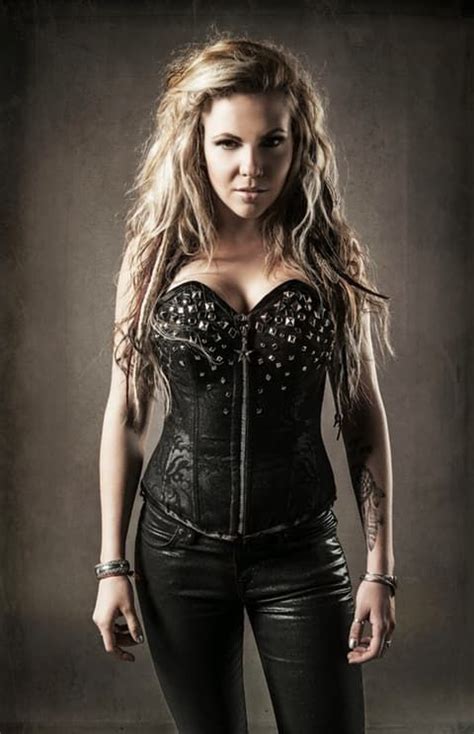 20 Hottest Women Of Rockmetal Heavy Metal Girl Metal