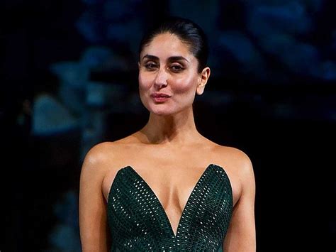 kareena kapoor height weight age stats wiki and more
