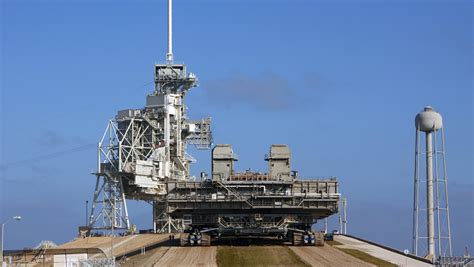 Spacex To Lease Historic Nasa Launch Pad