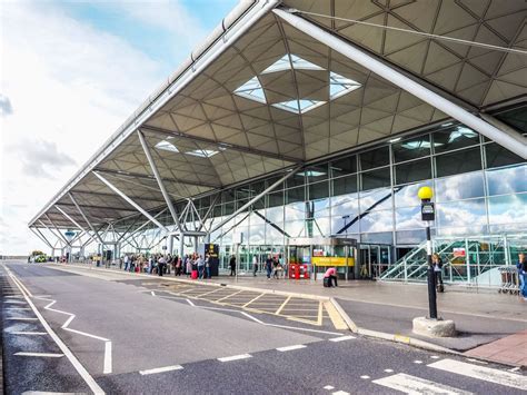 Difference between London airports and which is best
