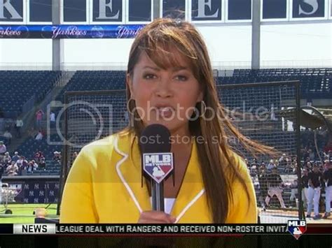 TV Anchor Babes Hazel Mae Is A Sports Reporter Hottie On MLB Network