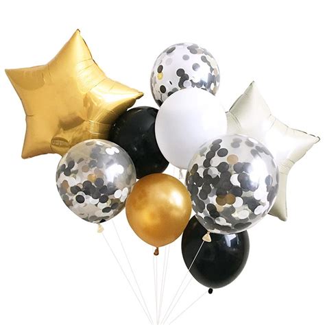 Black And Gold Balloon Bouquet In 2020 Black And Gold Balloons New