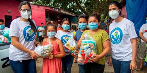 Fundación Kafie 15 Años Tendiendo Sus Manos A Los Más Necesitados Diario La Tribuna