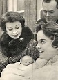 VIVIEN LEIGH with her daughter Suzanne and her grandchild | Vivien ...