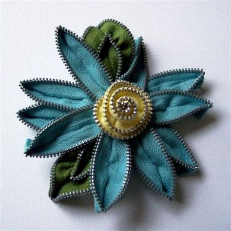 Crafty Jewelry From Zippers Make Handmade Crochet Craft Zipper