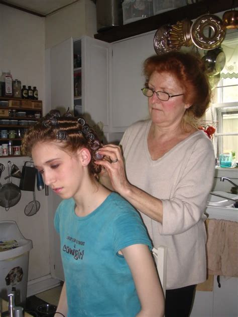 Boy In Hair Rollers Pin By Rainman 95de On Friseur Hairdresser