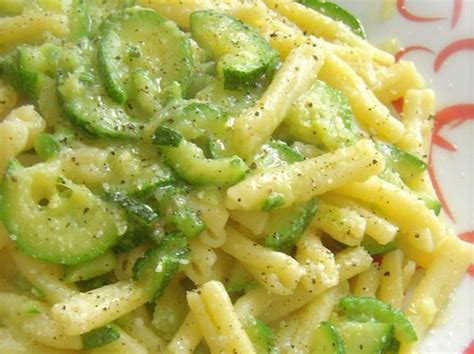 Ricetta Del Giorno Pasta E Zucchine Live Sicilia