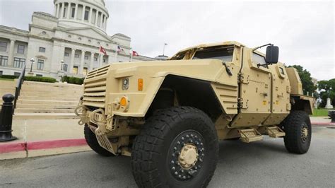 Oshkosh Wins Army Contract On 30 Billion Humvee Successor Fort Worth
