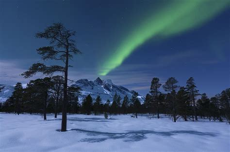 Aurora Borealis Over Nova Mountain Photograph By Arild Heitmann Pixels