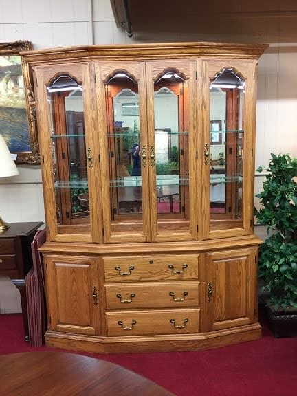 Best Price Pennsylvania House Oak Lighted China Cabinet For Sale