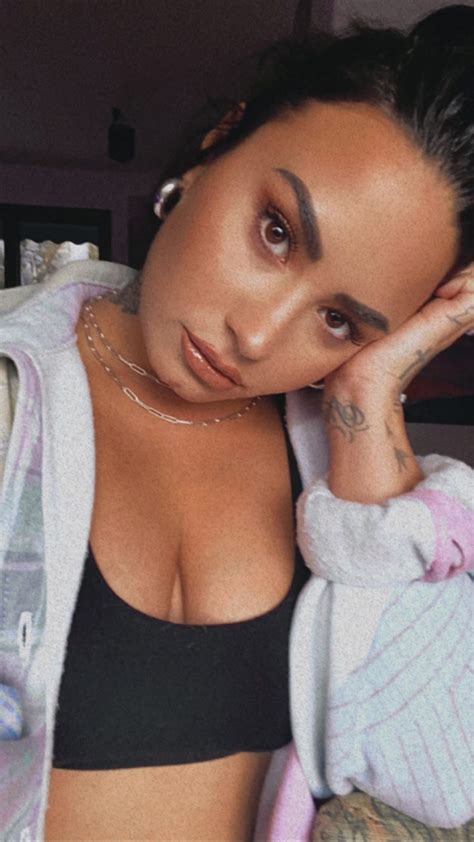 Demi Lovato Nude 9 Photos The Fappening