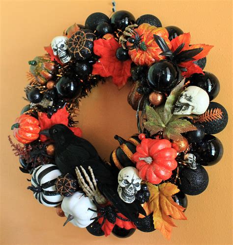 Kate Makes Three Spooktacular Halloween Wreaths Retro Renovation