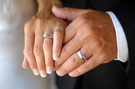 On which hand should you wear your engagement and wedding rings? The Real Reason Why Wedding Rings Are On Our Fourth Finger