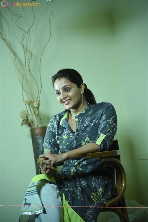 Manju Warrier Actress Photo Image Pics And Stills 447722