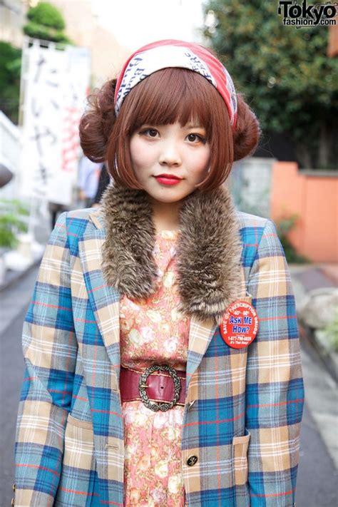 Harajuku Girl’s Twin Hair Buns Budweiser Scarf And Plaid Blazer Tokyo Fashion