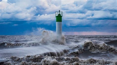 Download Wallpaper 1280x720 Lighthouse Sea Storm Wave