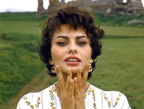 How Sophia Loren Made Hollywood Fall In Love With Greece